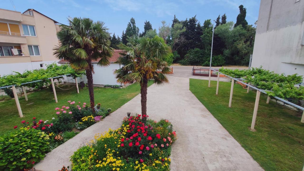 Robi Apartments Ulcinj Kültér fotó